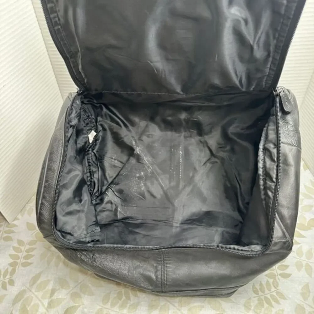 Carroll 2 Piece Leather‎ Motorcycle Backpack RUCKSACK Black And Bonus Bag Large